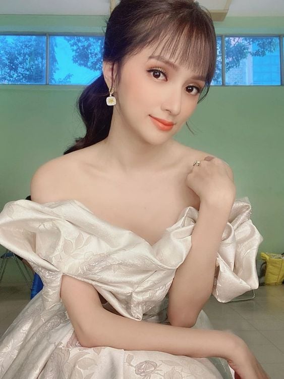 Nguồn: kenh14.vn/sau-mv-adoda-4-dan-tinh-ran-ran-doi-bac-si-chiem-quoc-thai-phau-thuat-cho-giong-huong-giang-20200221172859644.chn
<!doctype html>
Untitled Document